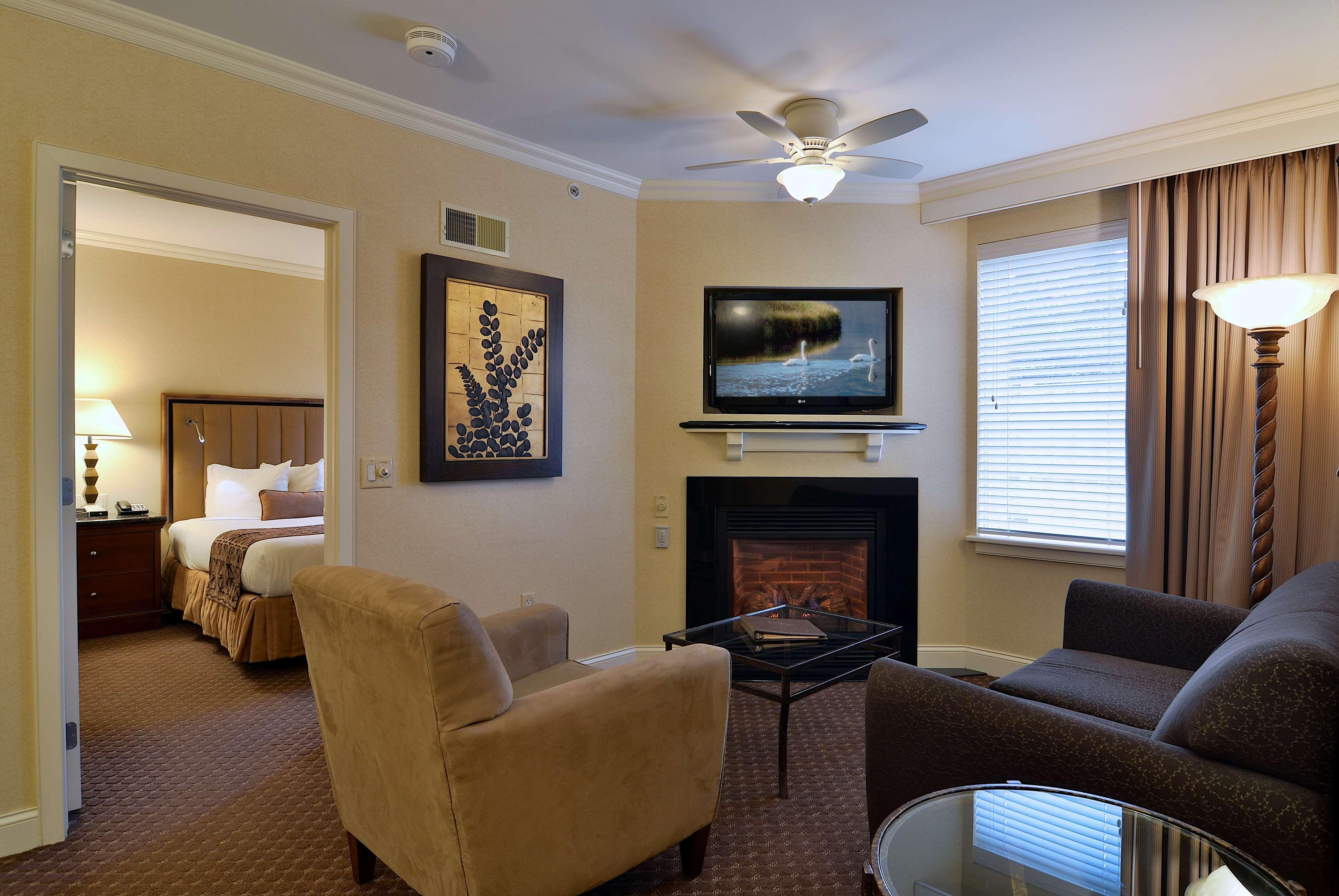 Hotel Eden And Suites, Bw Premier Collection Rohrerstown