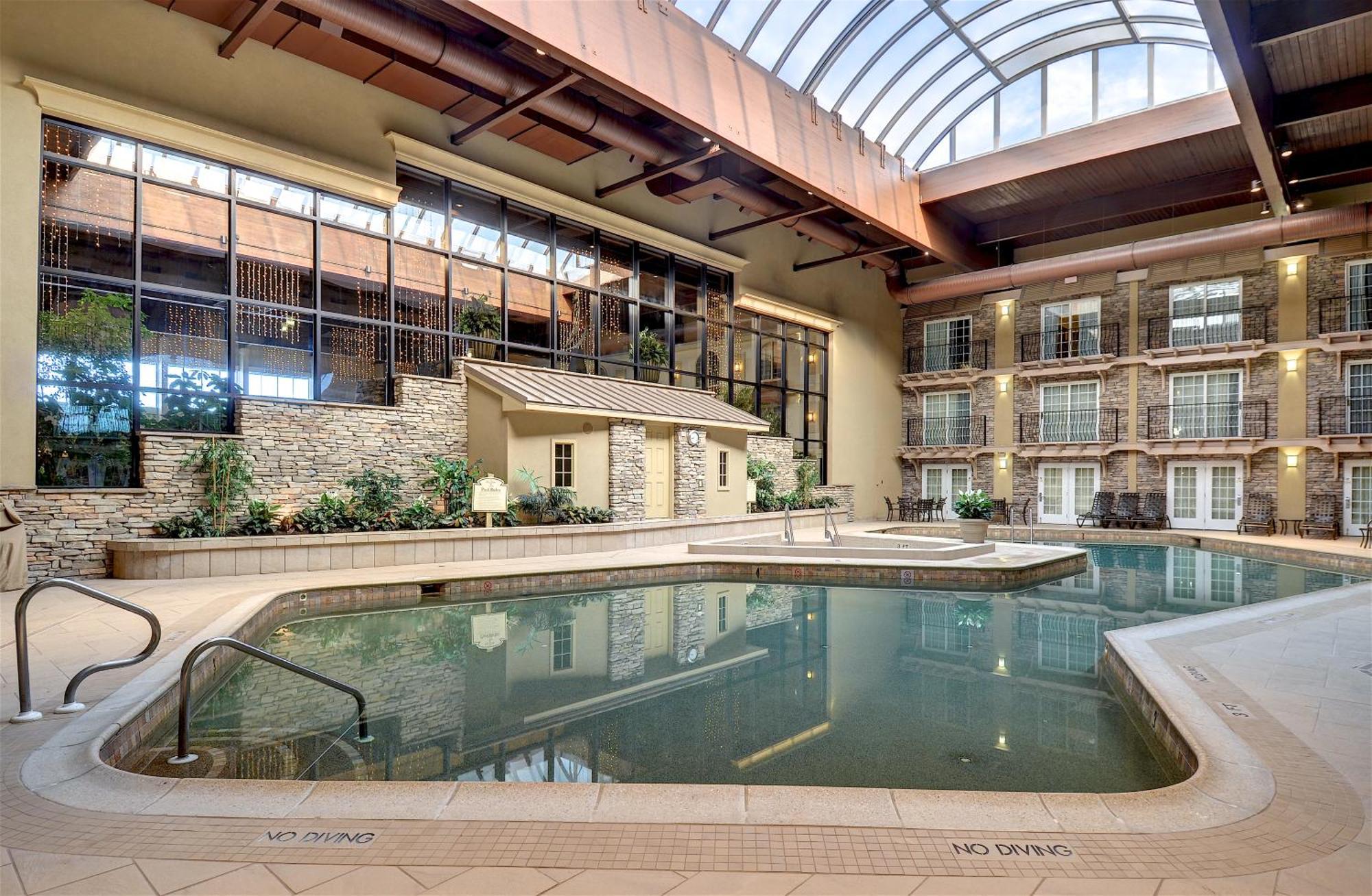 Eden And Suites, Bw Premier Collection Hotel Rohrerstown