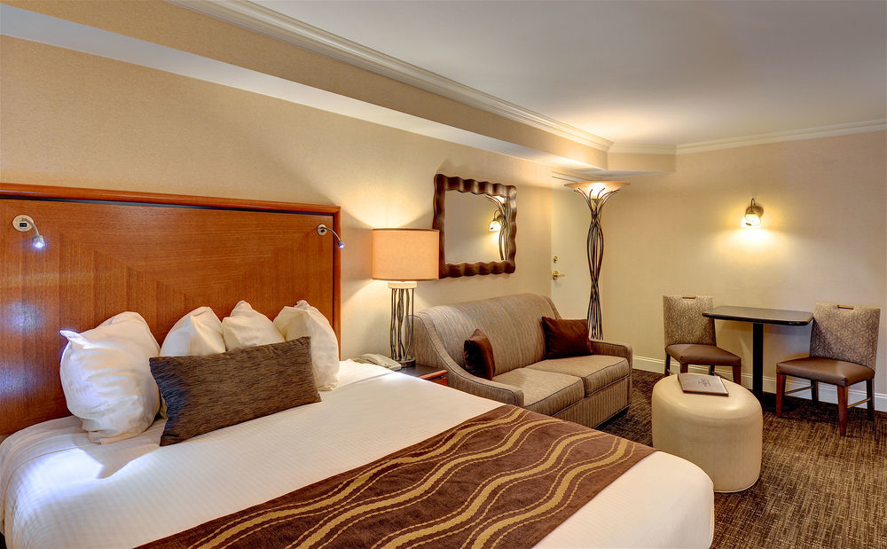 Hotel Eden And Suites, Bw Premier Collection Rohrerstown